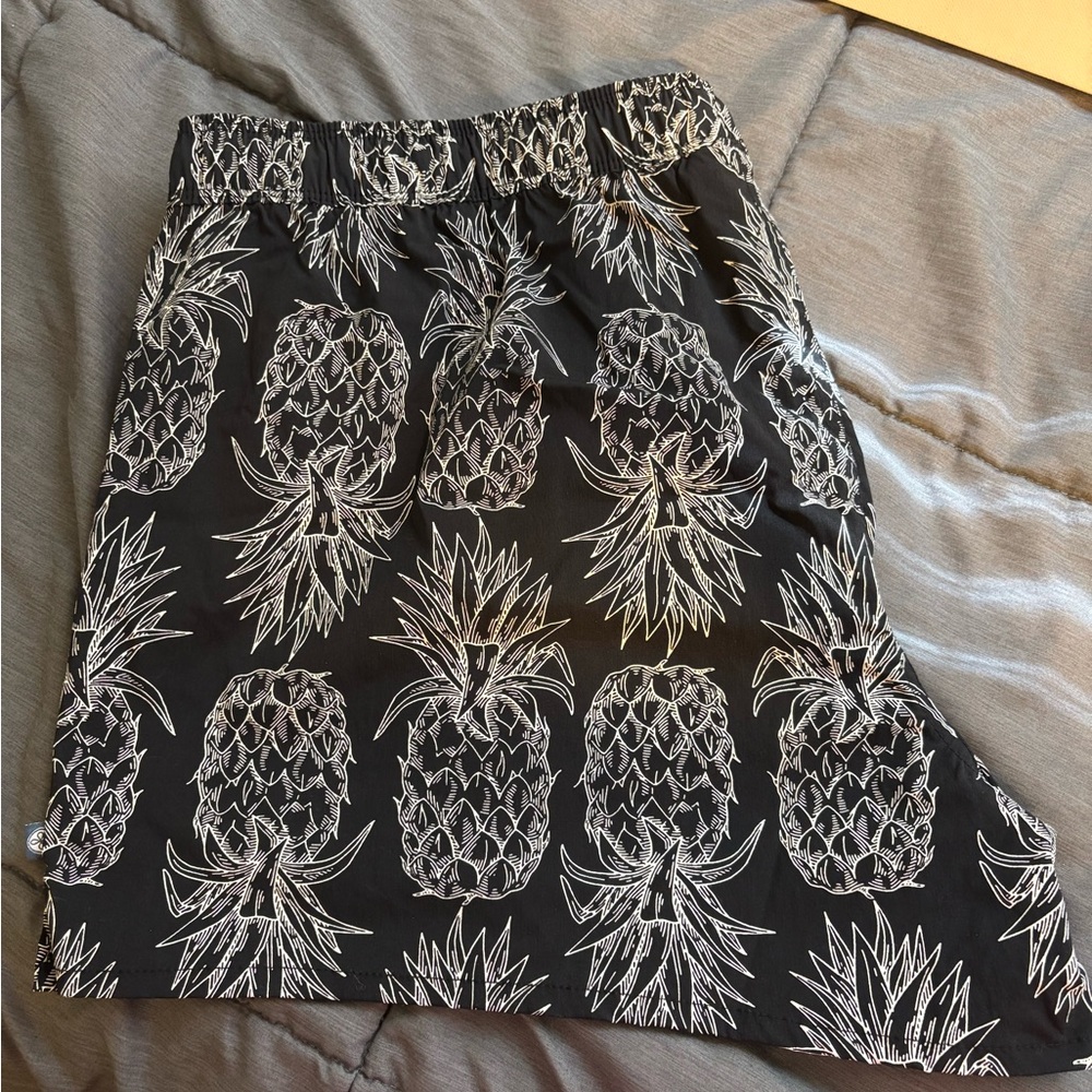 Lauren James Black and White Pineapple Print shorts